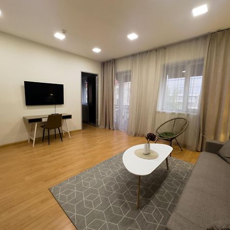 Rest Apartments By Nava Hotel Yerevan Exterior photo