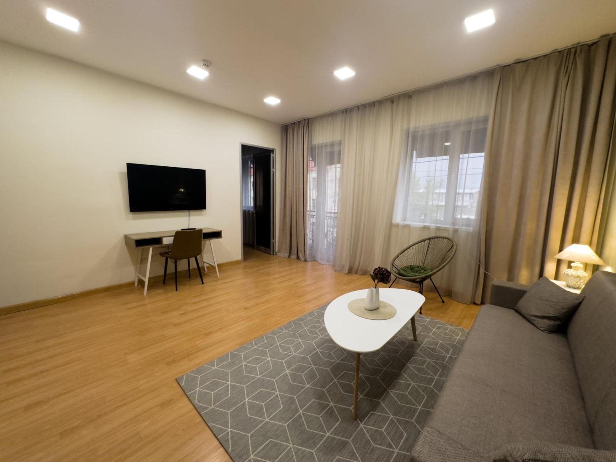 Rest Apartments By Nava Hotel Yerevan Exterior photo